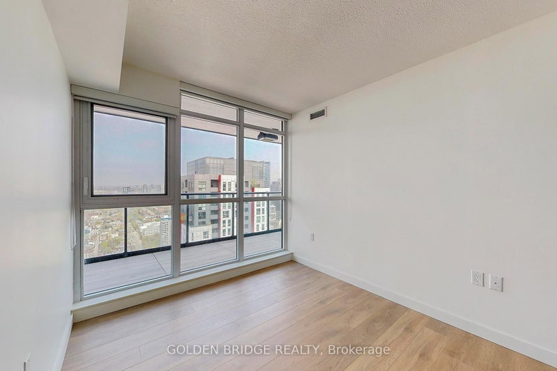 38 Widmer Toronto,ON M5V 0P7 — Photo 16