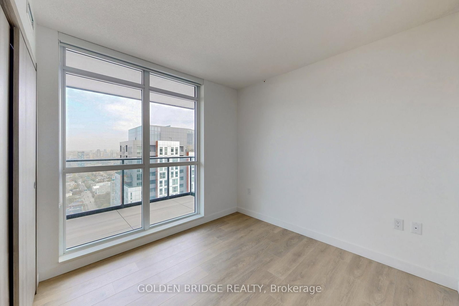 38 Widmer Toronto,ON M5V 0P7 — Photo 18