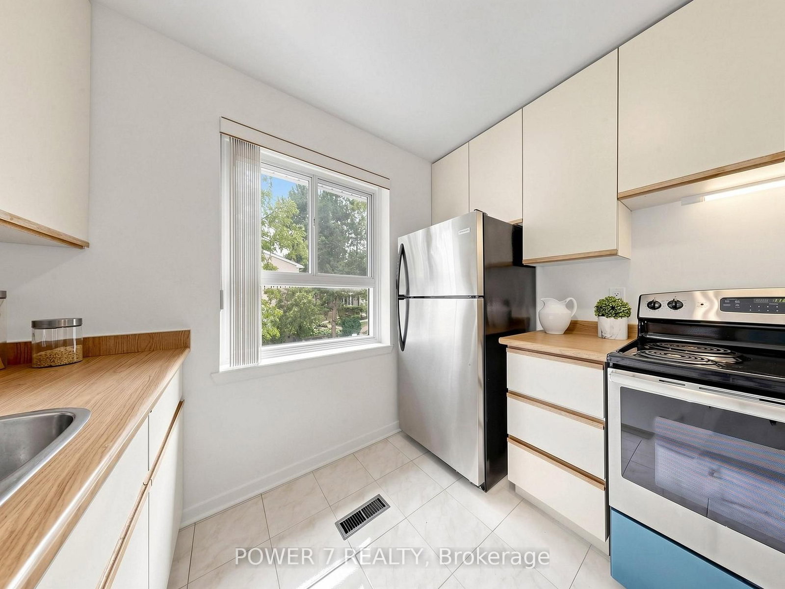 77 Rameau Drive • #5 • Toronto, ON photo 18