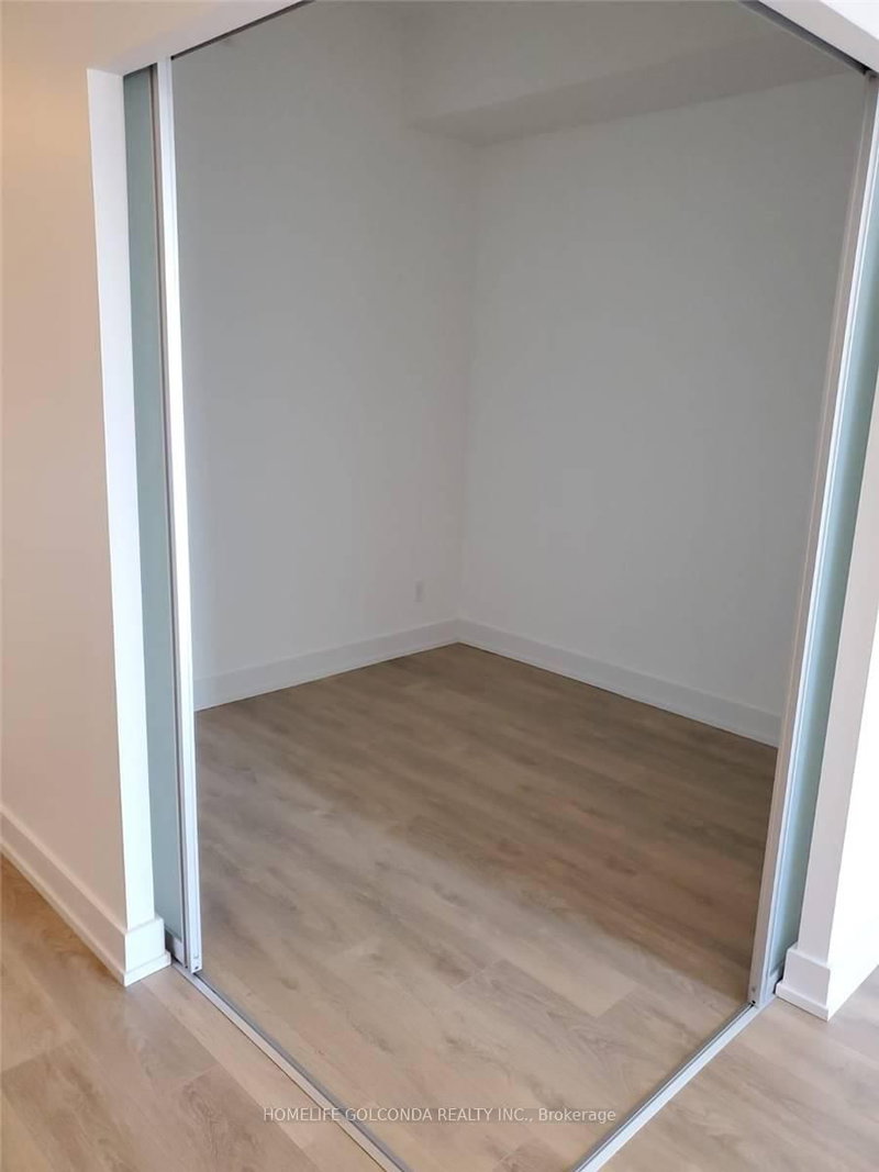 307 - 150 Fairview Mall Drive