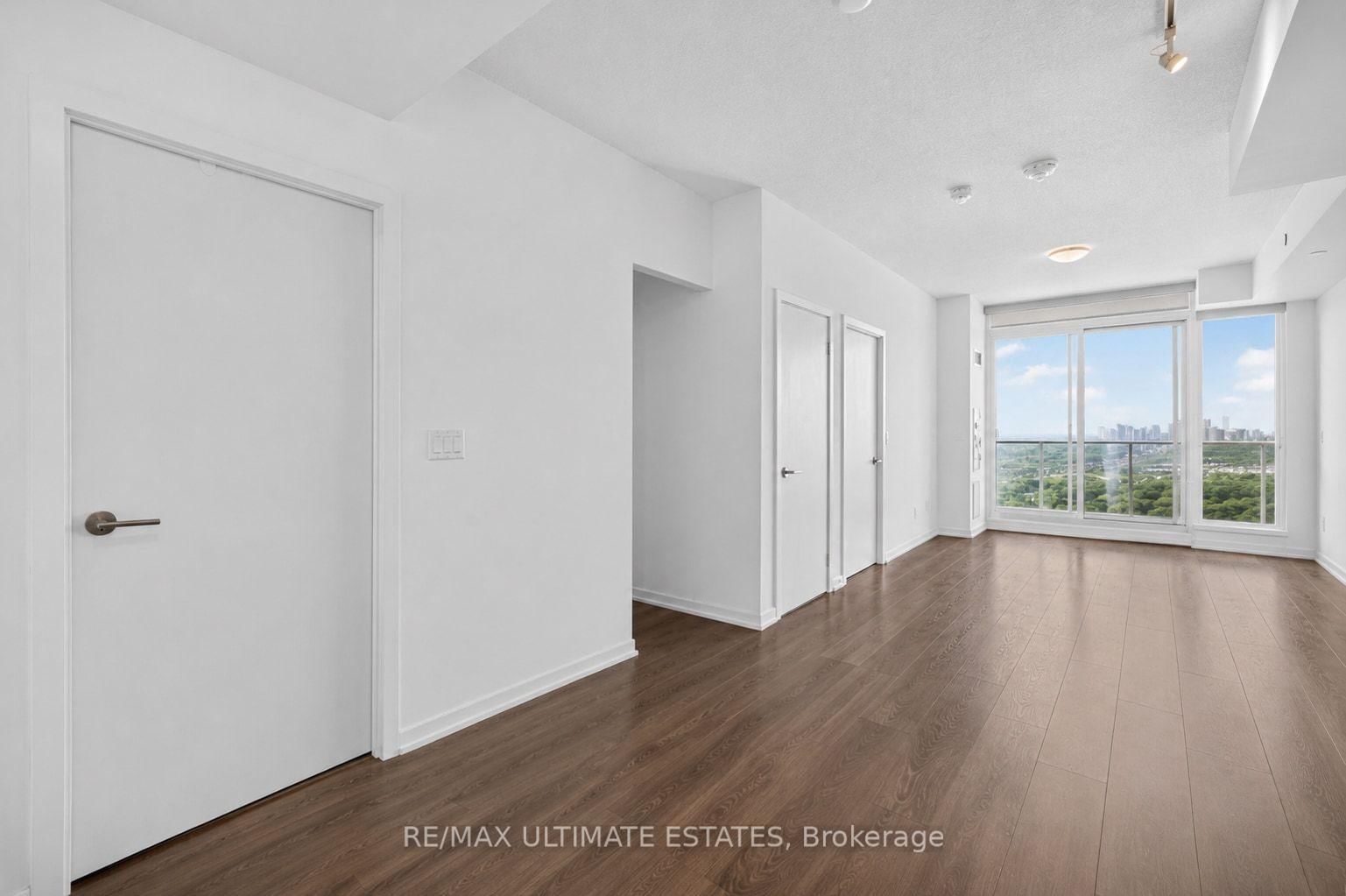 32 Forest Manor Road • #2301 • Toronto, ON photo 11