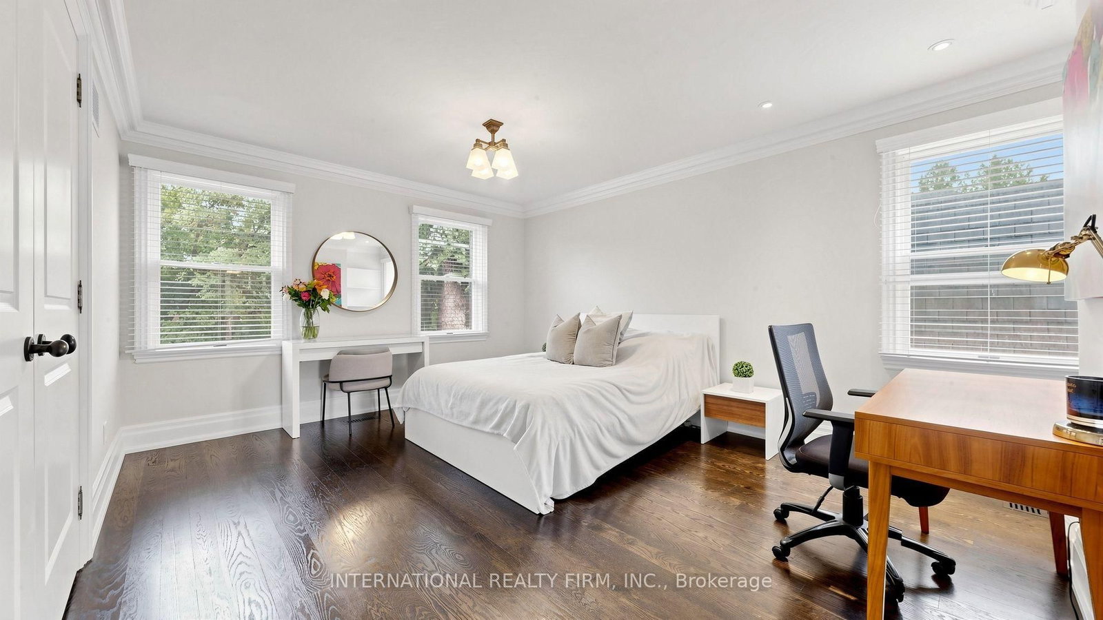 6 Penwood Crescent • Toronto, ON photo 21