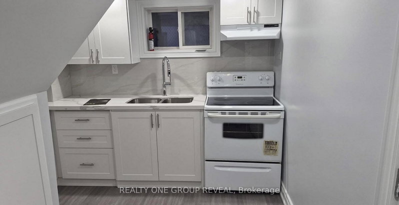 Basement - 75 Regatta Crescent