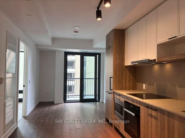 1503 - 91 Montclair Avenue