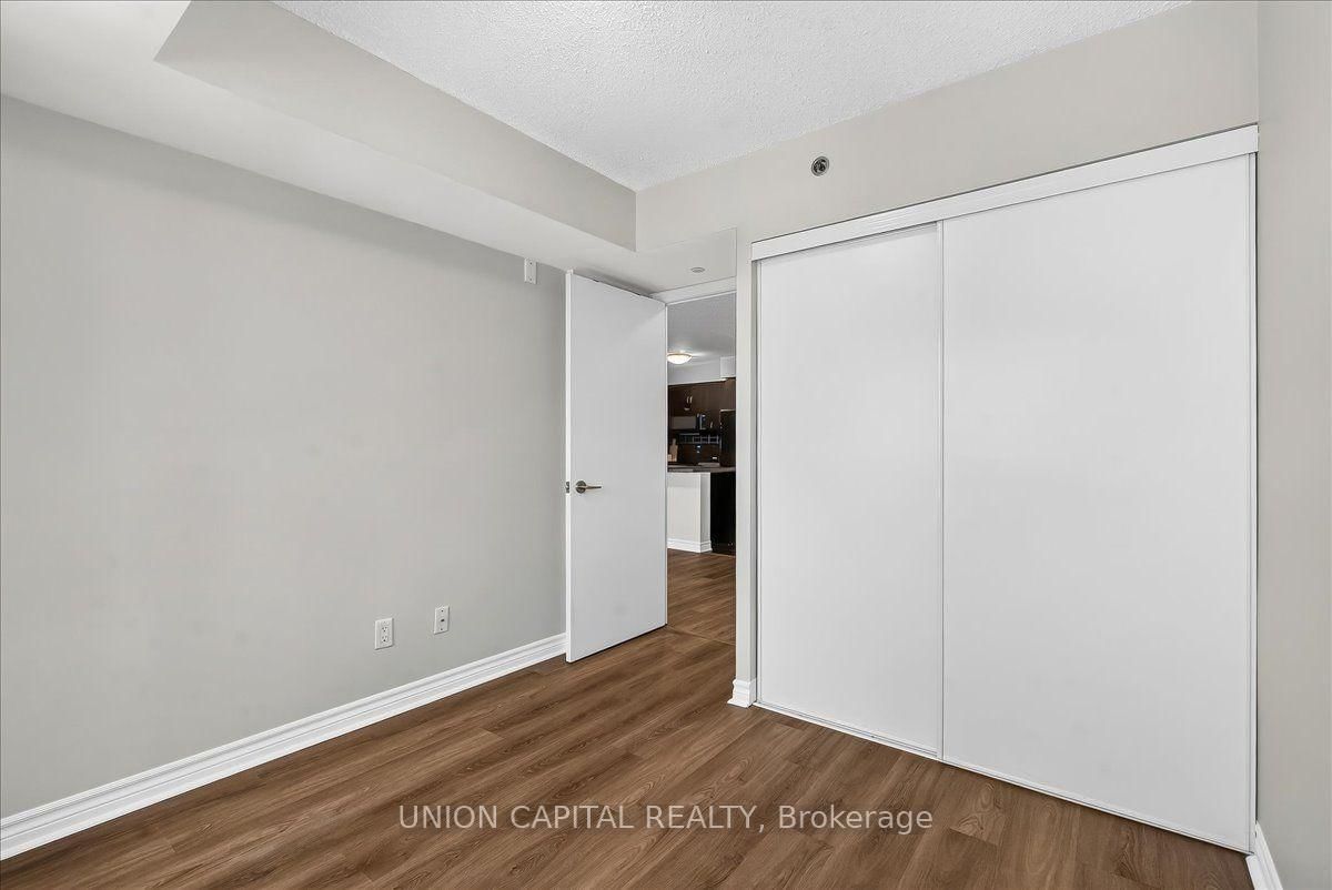 35 Saranac Boulevard • #609 • Toronto, ON photo 19