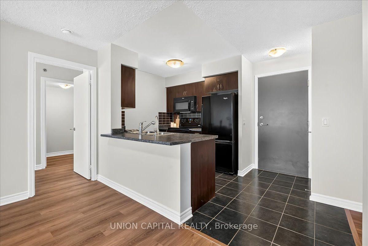 35 Saranac Boulevard • #609 • Toronto, ON photo 22