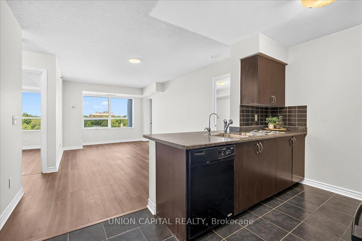 35 Saranac Boulevard • #609 • Toronto, ON photo 24