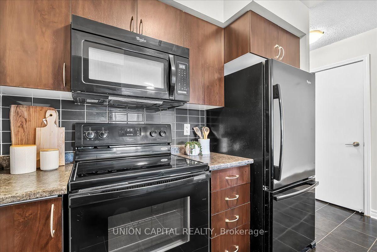 35 Saranac Boulevard • #609 • Toronto, ON photo 26
