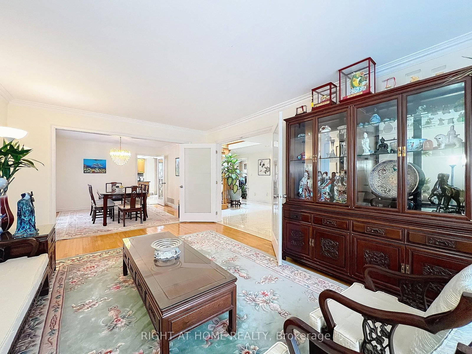 150 Holmes Avenue • Toronto, ON photo 21