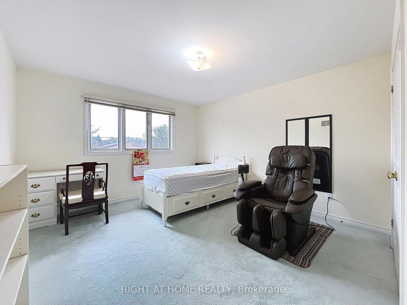 150 Holmes Avenue • Toronto, ON photo 29
