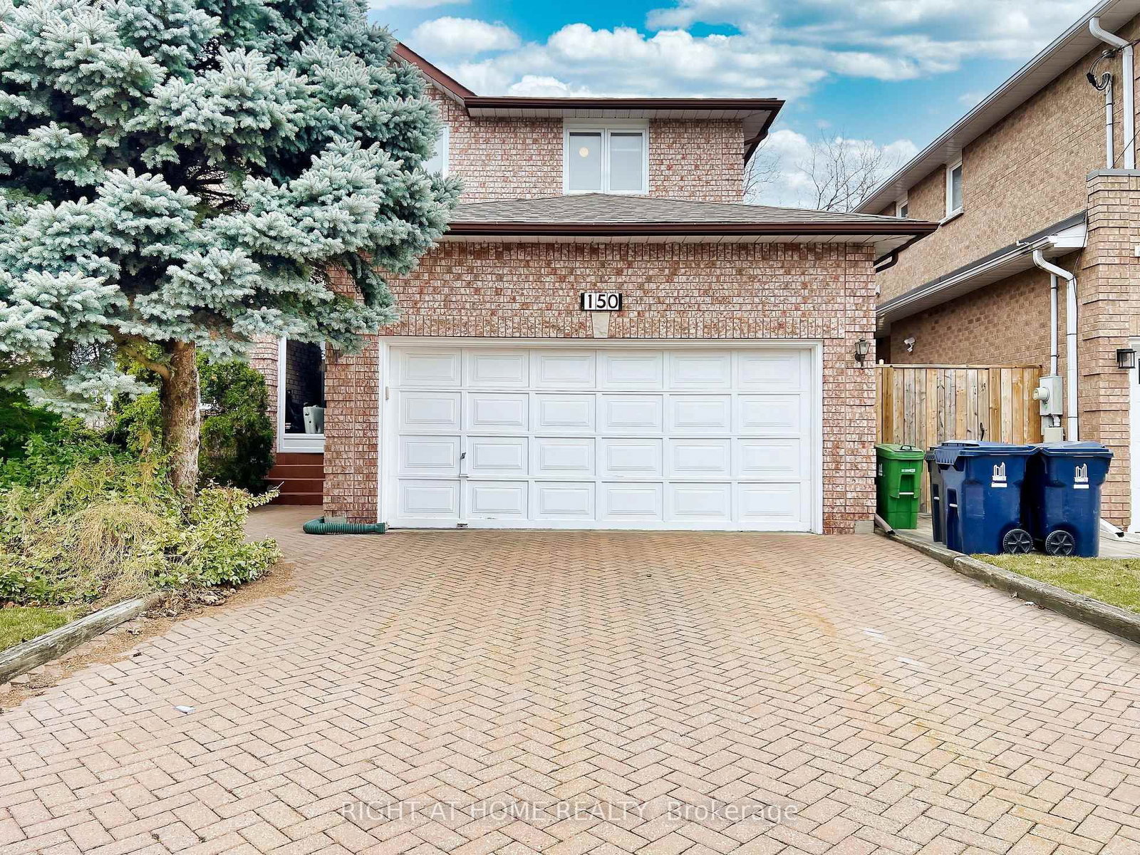 150 Holmes Avenue • Toronto, ON photo 3