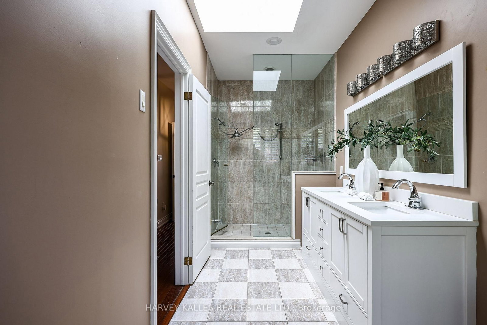 30 Walder Avenue • Toronto, ON photo 29