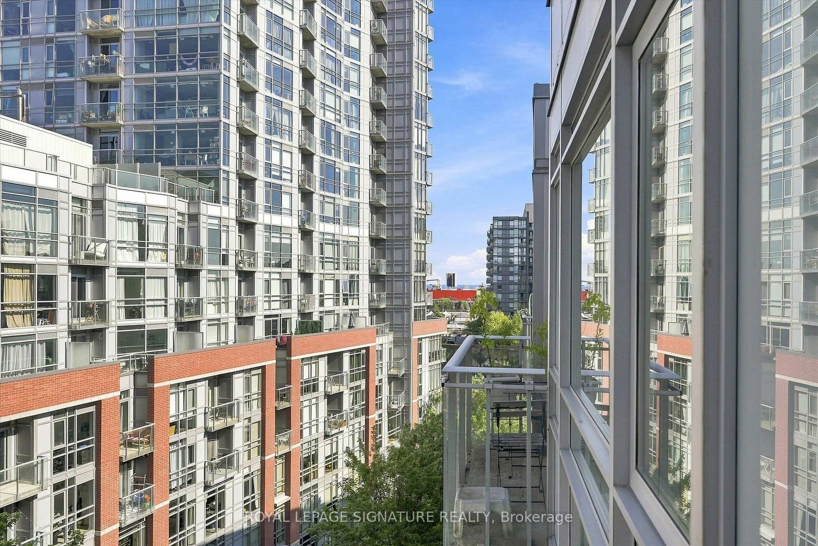 170 Sudbury Street • #807 • Toronto, ON photo 31