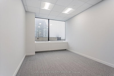 Office for lease at 1112-20 Eglinton Avenue, Toronto, Ontario, M4R 1K8 - Yonge-Eglinton - MLS: C13632900
