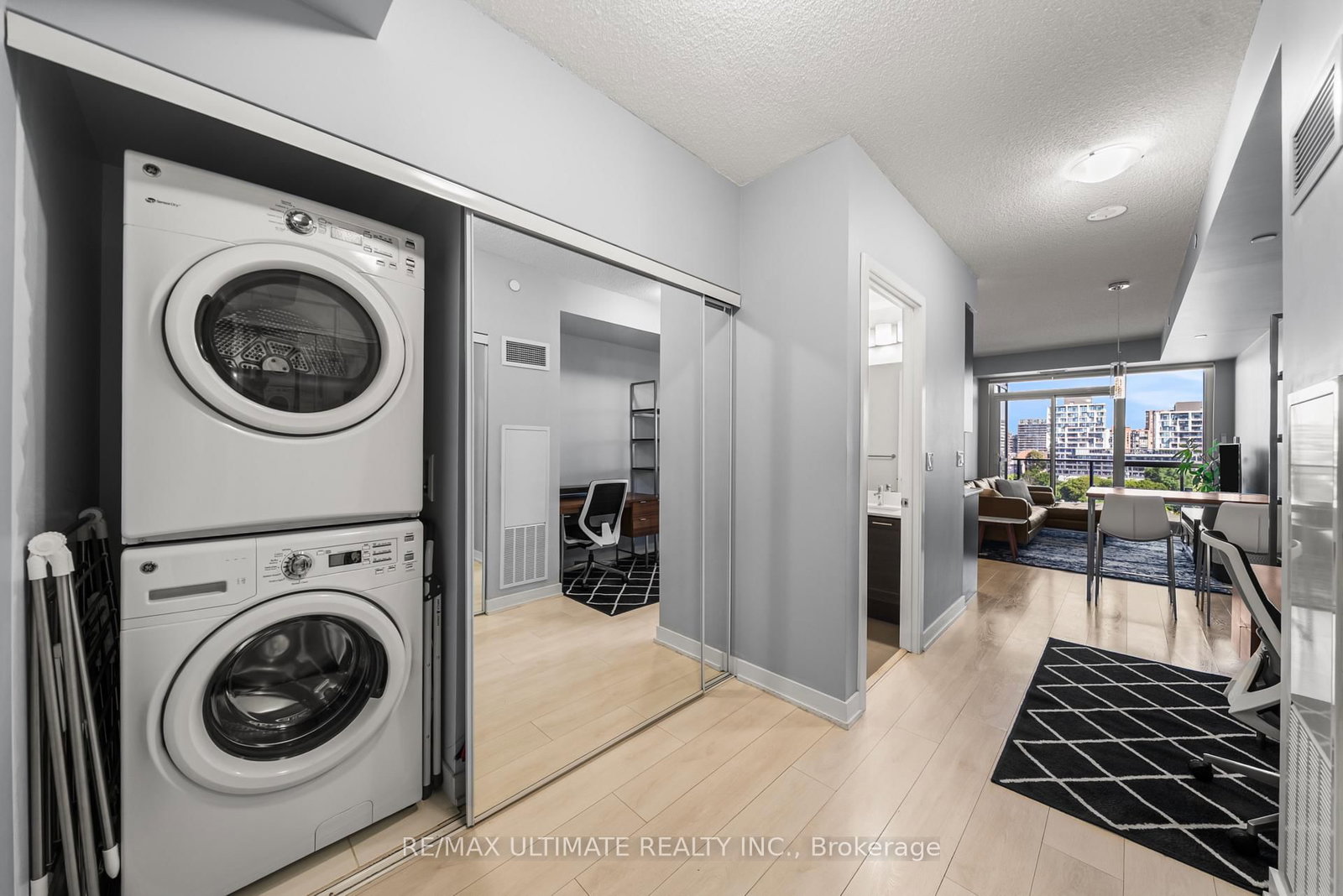 50 Bruyeres Mews • #1001 • Toronto, ON photo 19