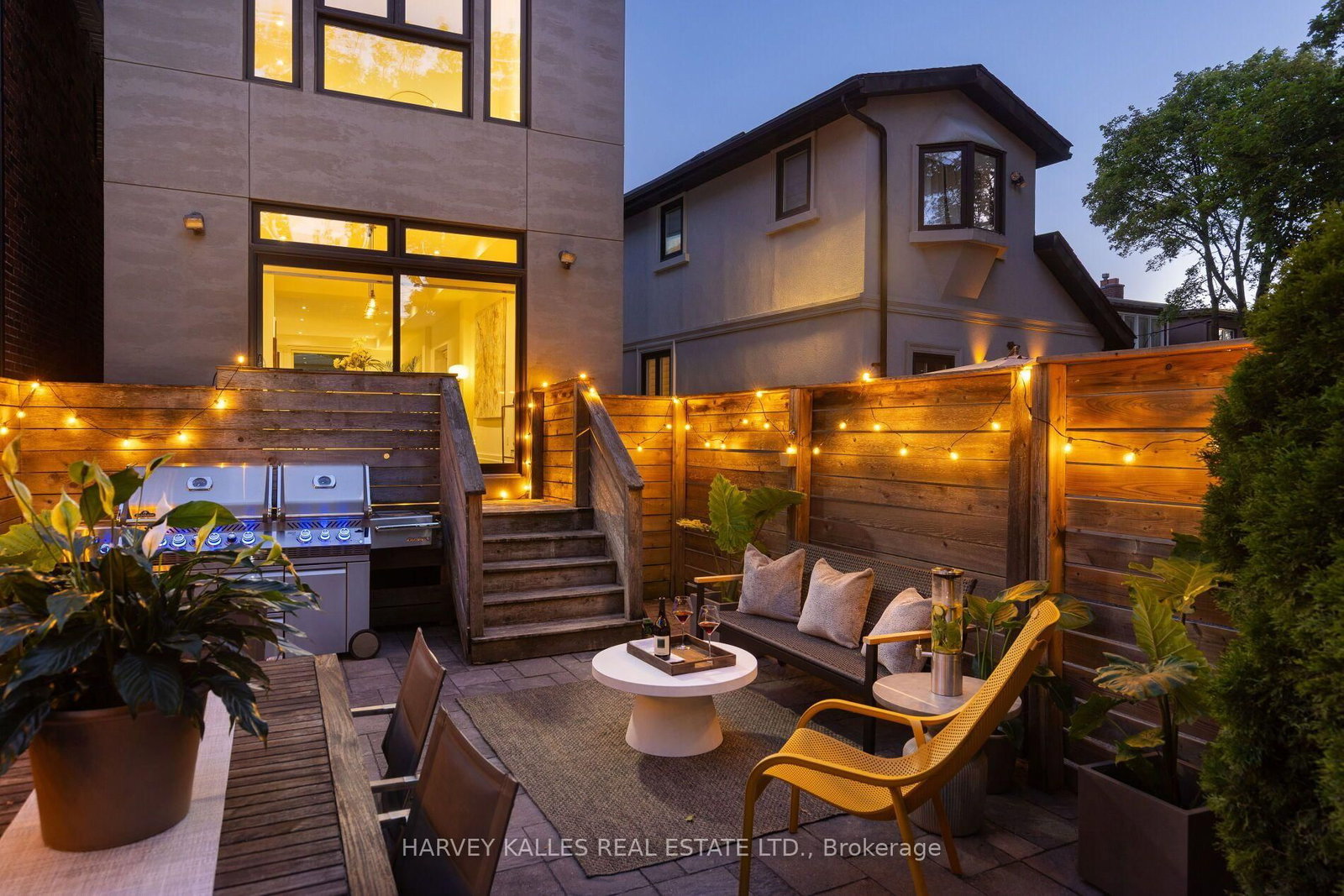 128 Montgomery Avenue • Toronto, ON photo 17