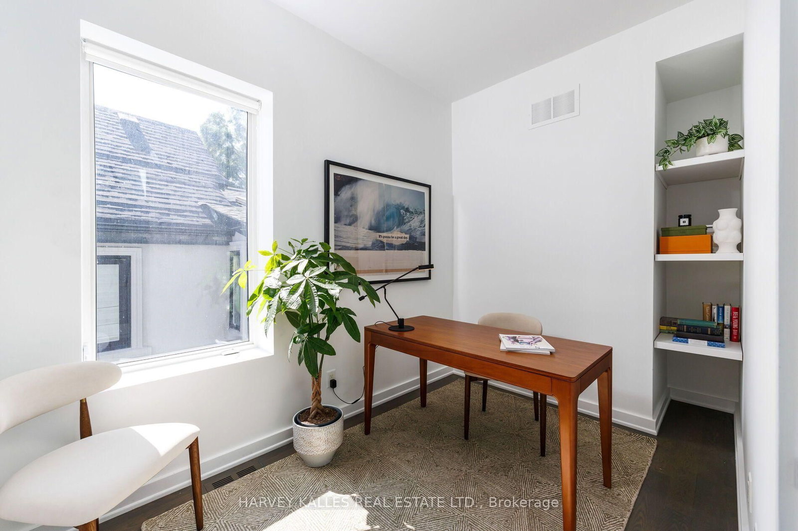 128 Montgomery Avenue • Toronto, ON photo 19