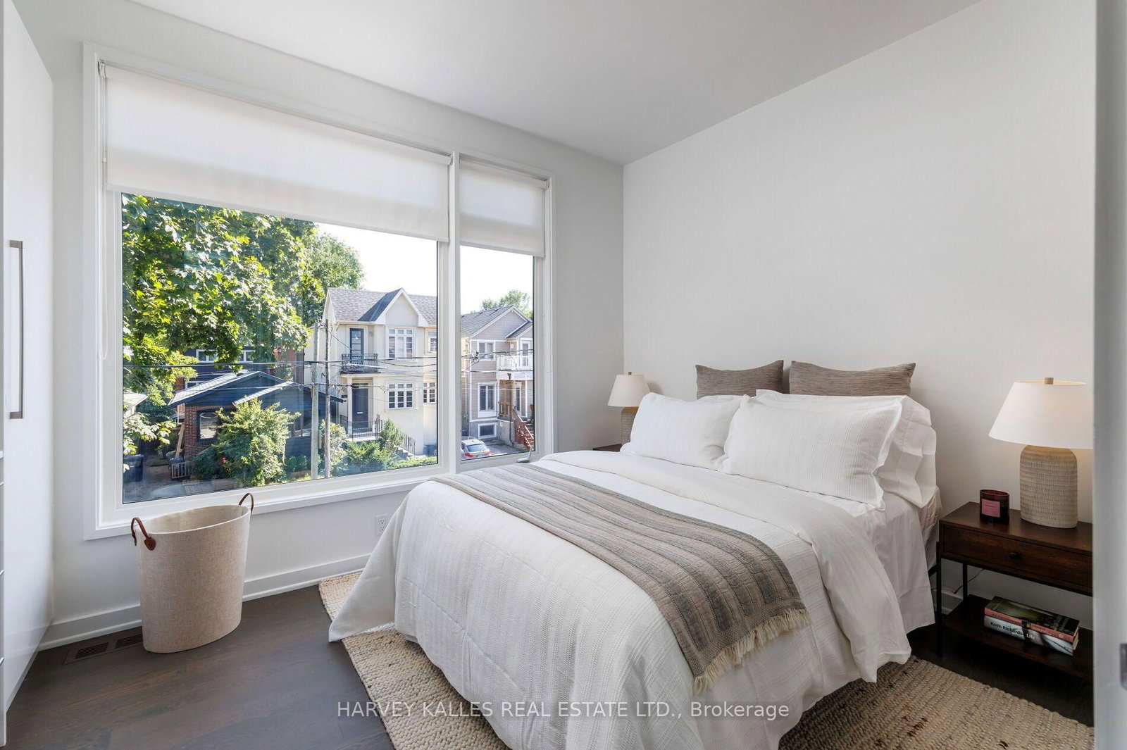 128 Montgomery Avenue • Toronto, ON photo 25
