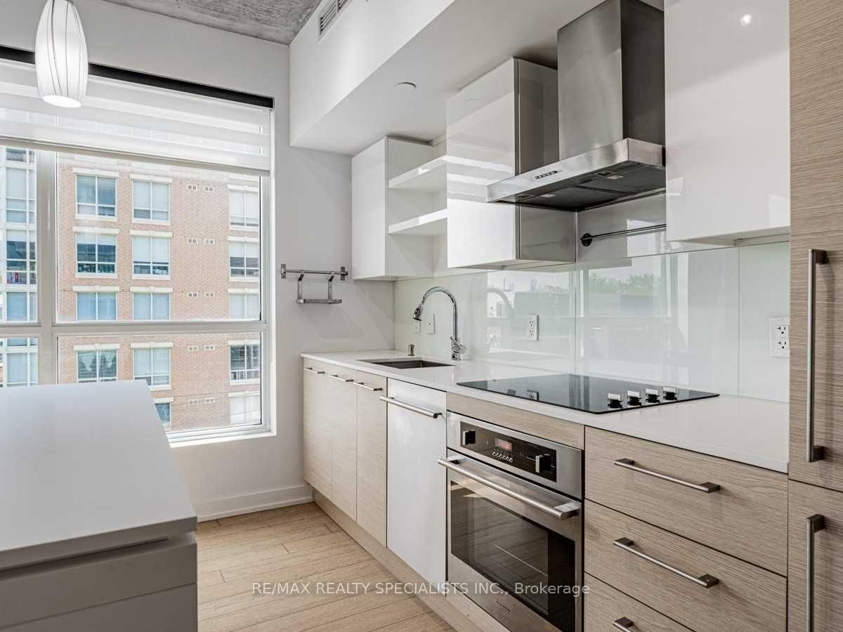 Listing Image 9