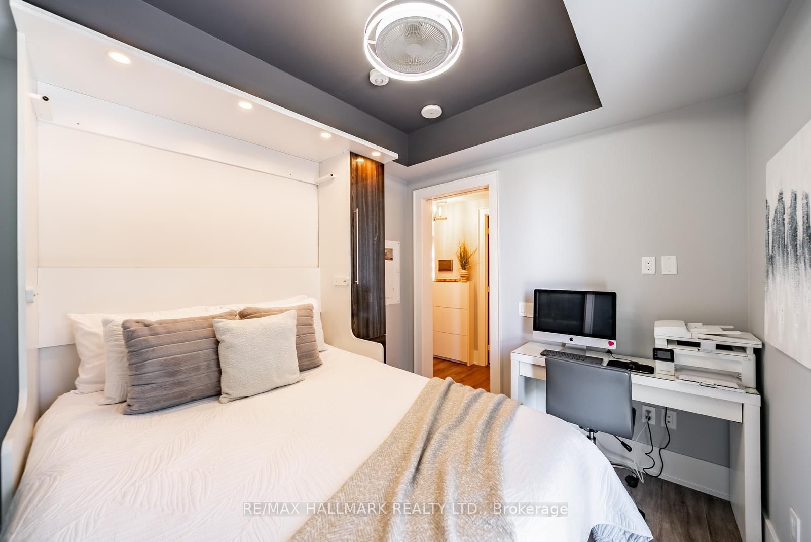 118 Merchants' Wharf • #301 • Toronto, ON photo 27