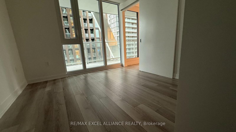 2611 - 230 Simcoe Street
