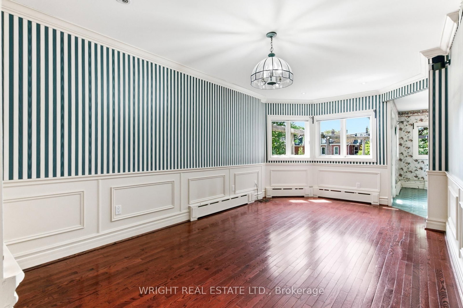 112 Albany Avenue • Toronto, ON photo 21