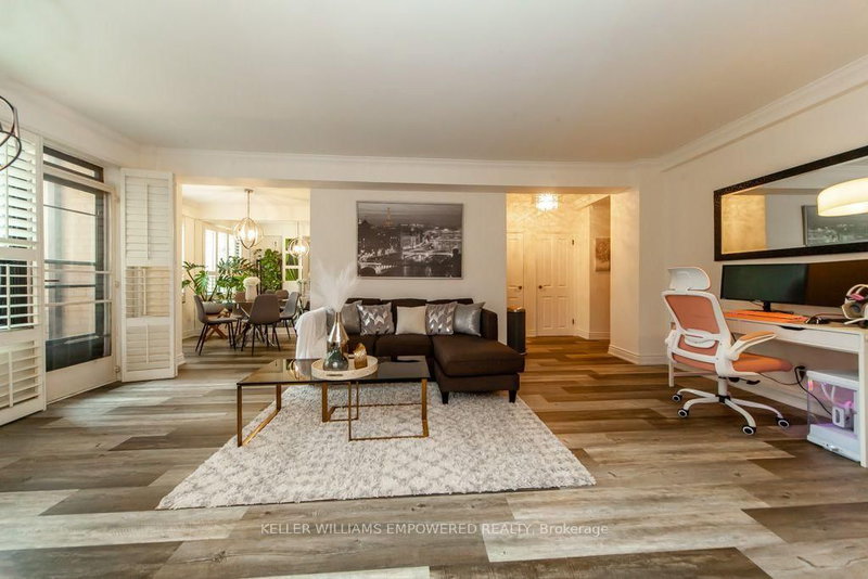 205 - 740 Eglinton Avenue W