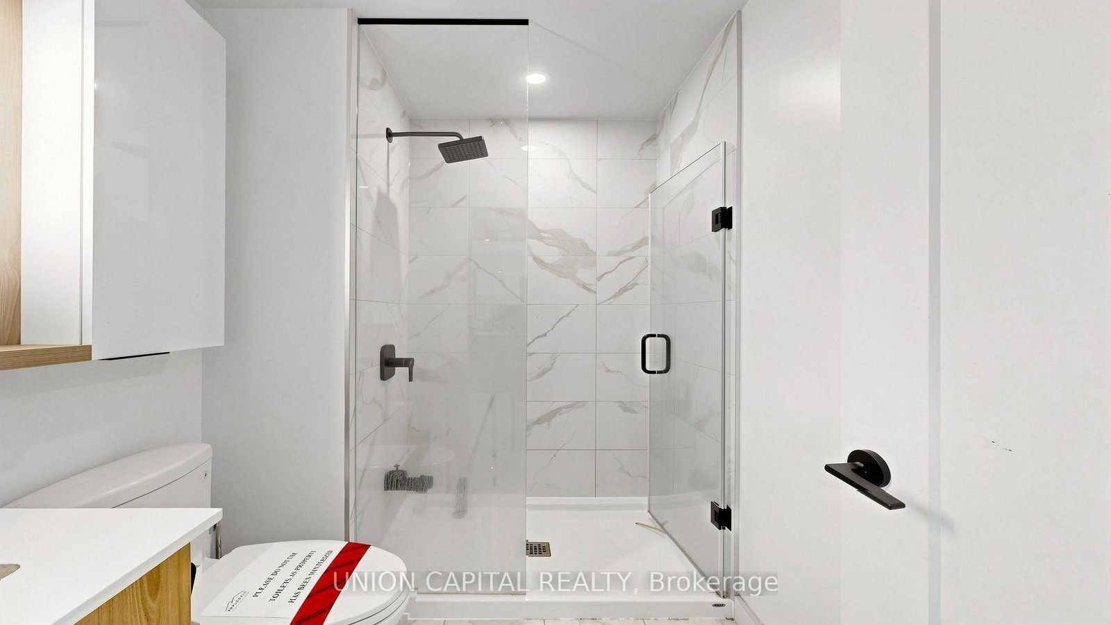 5 Defries Street • #3013 • Toronto, ON photo 11