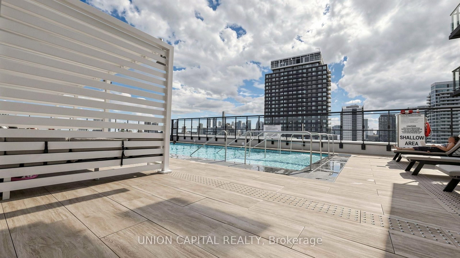 5 Defries Street • #3013 • Toronto, ON photo 20