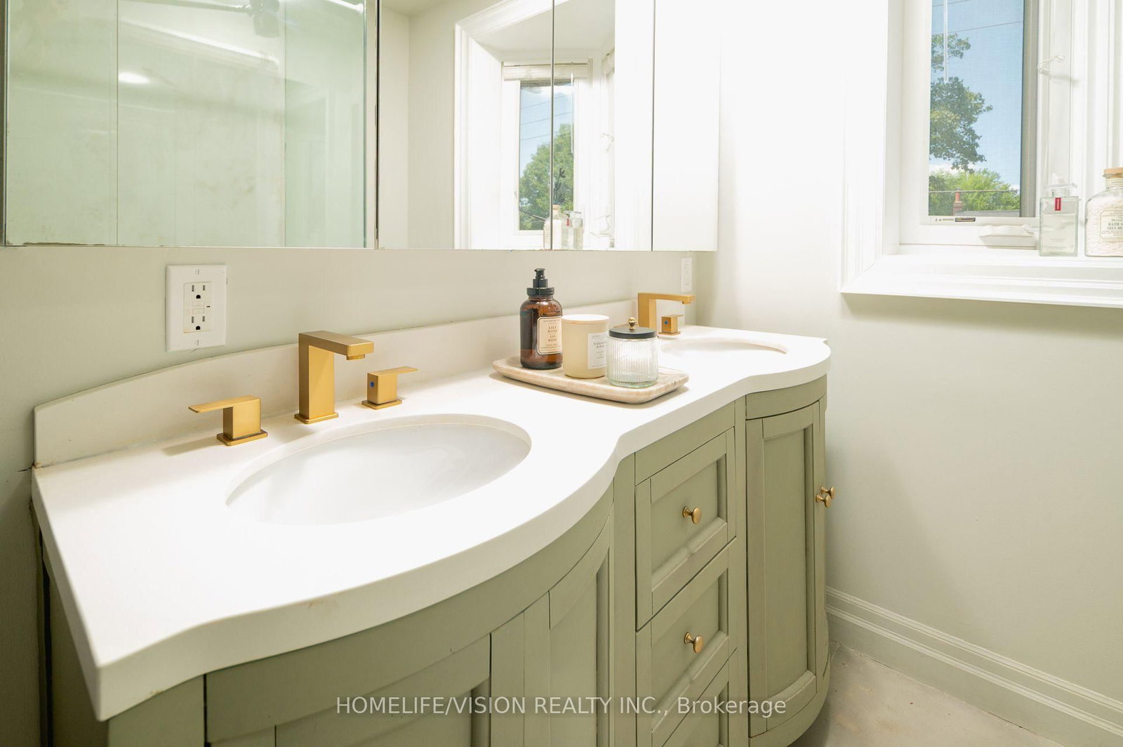 45 Mcrae Drive • Toronto, ON photo 21