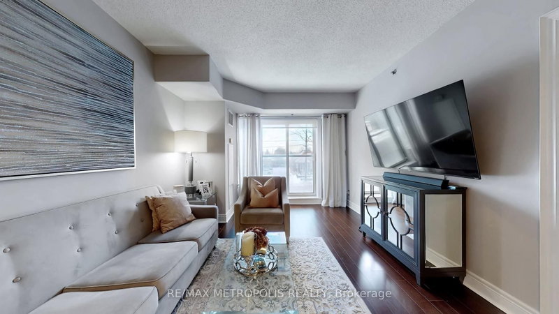 228 - 701 Sheppard Avenue W