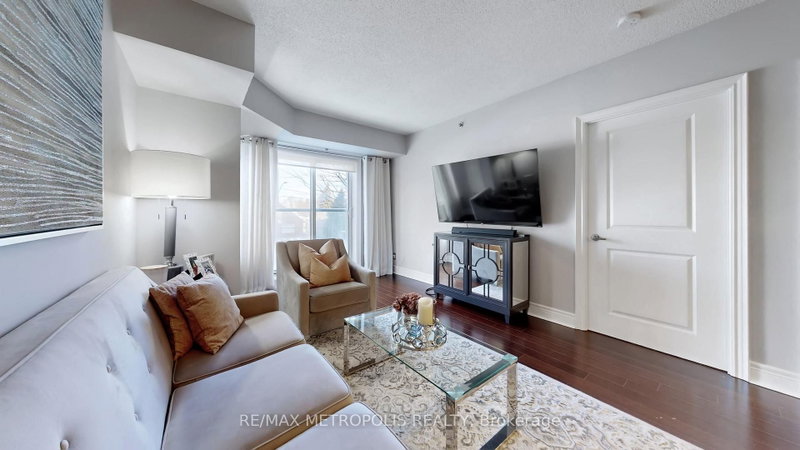 228 - 701 Sheppard Avenue W