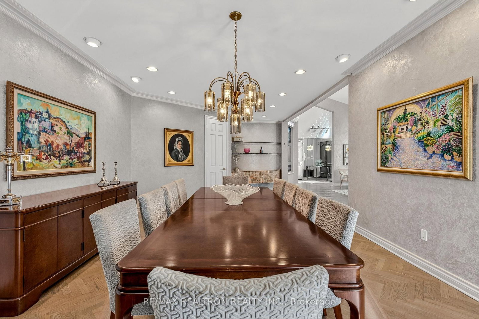 15 Sunforest Court • Toronto, ON photo 20