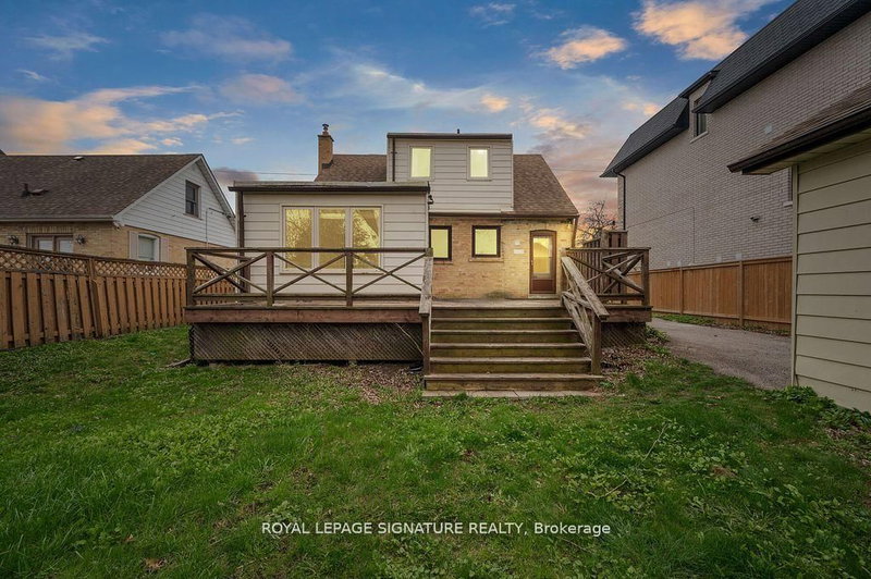 124 Homewood Avenue