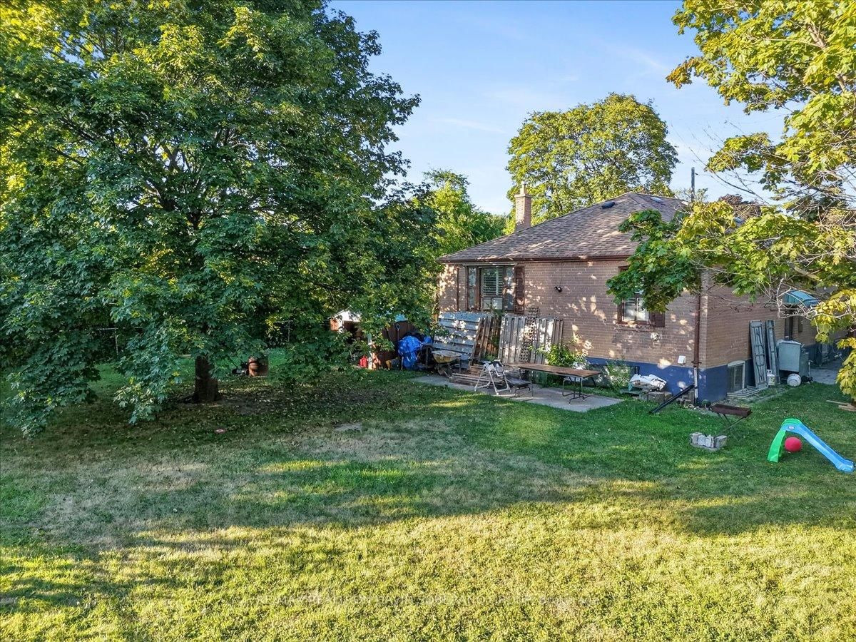 Listing Image 24