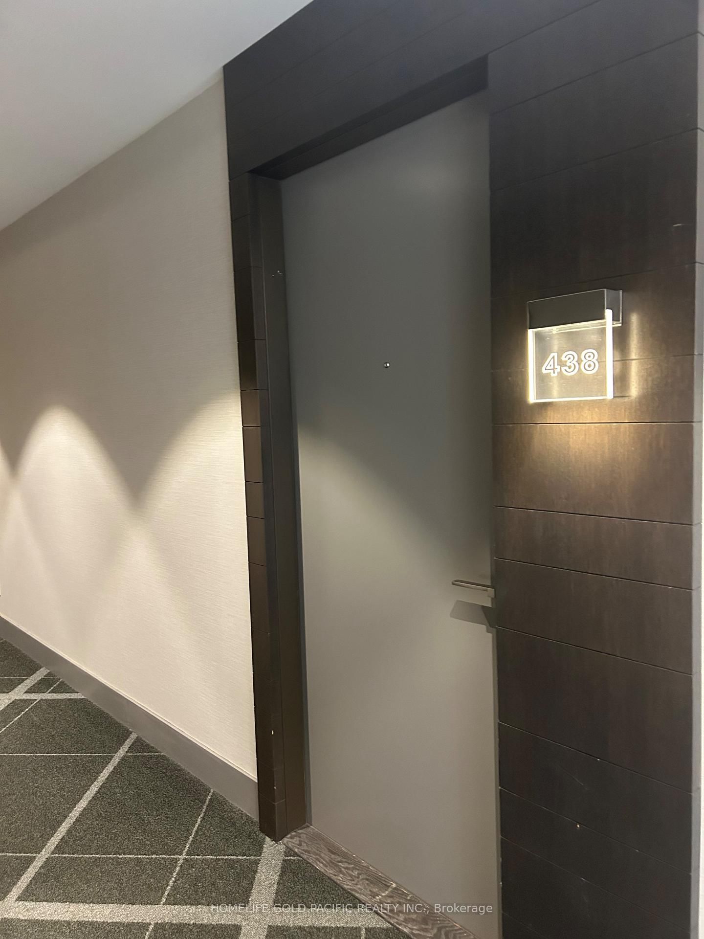 15 Merchants Wharf • #438 • Toronto, ON photo 11
