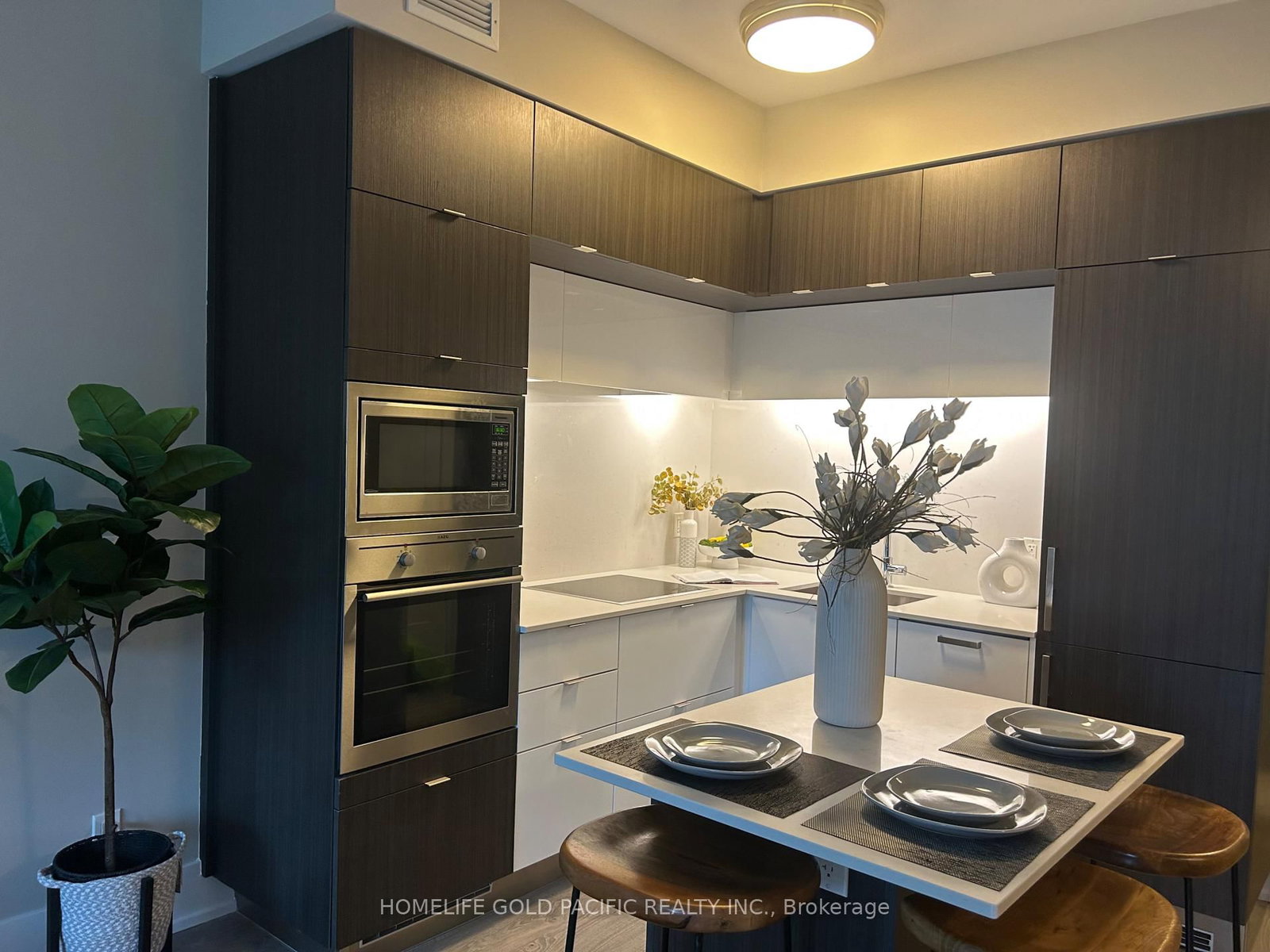 15 Merchants Wharf • #438 • Toronto, ON photo 18