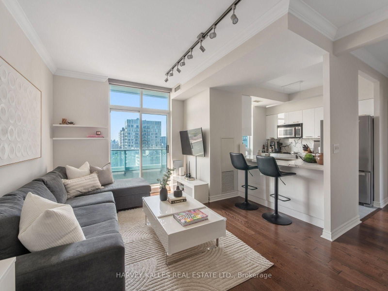 PH303 - 212 Eglinton Avenue E