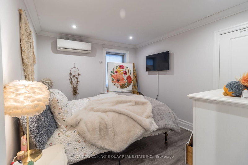 301 Cleveland Toronto,ON M4S 2W7 — Photo 11