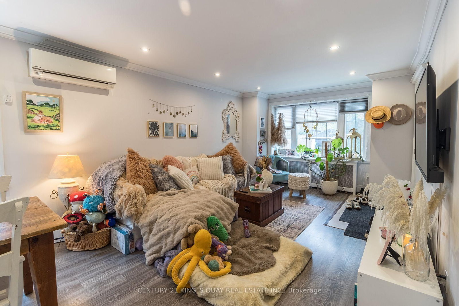 301 Cleveland Toronto,ON M4S 2W7 — Photo 4