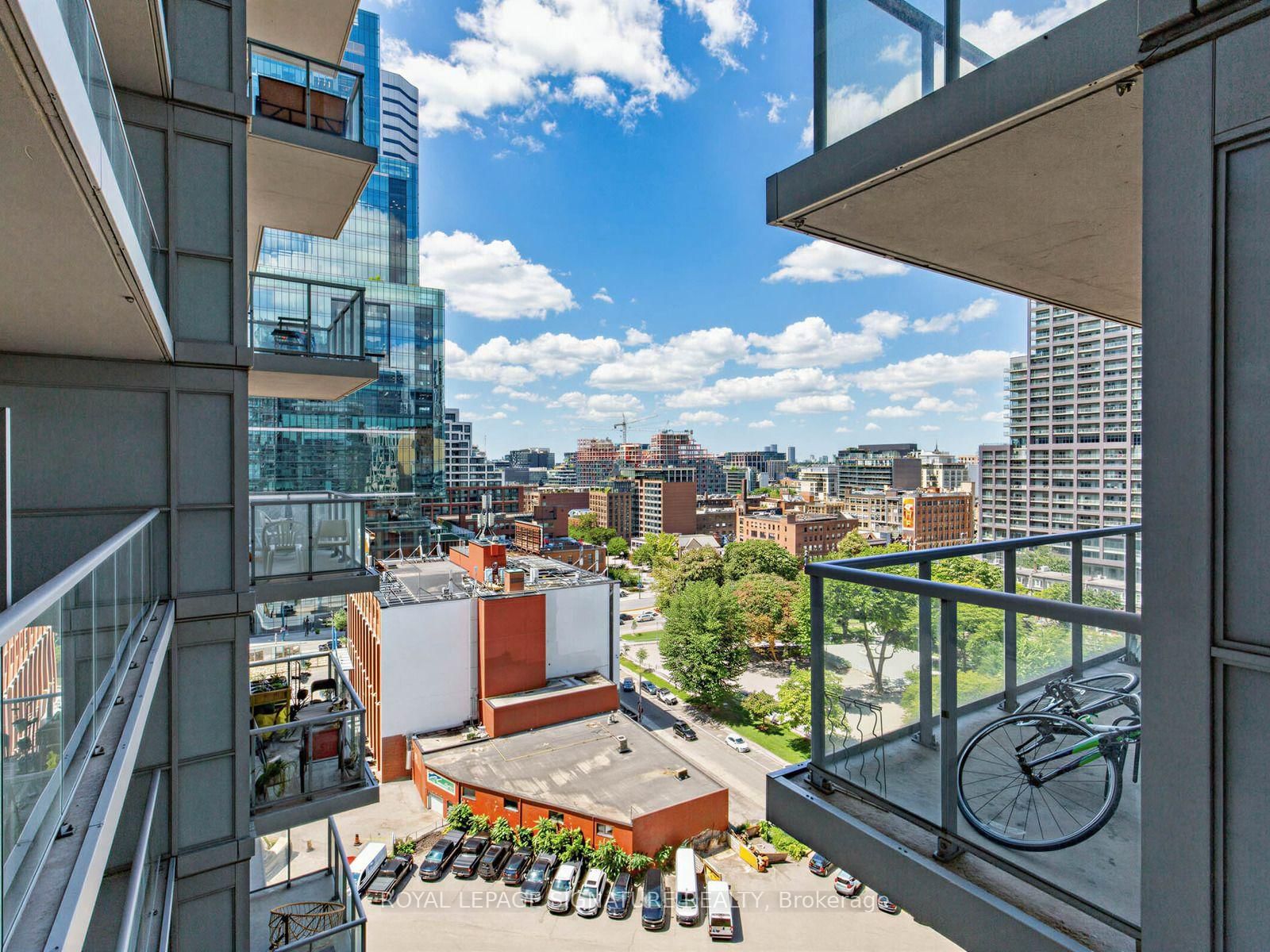 352 Front Street • #1411 • Toronto, ON photo 21