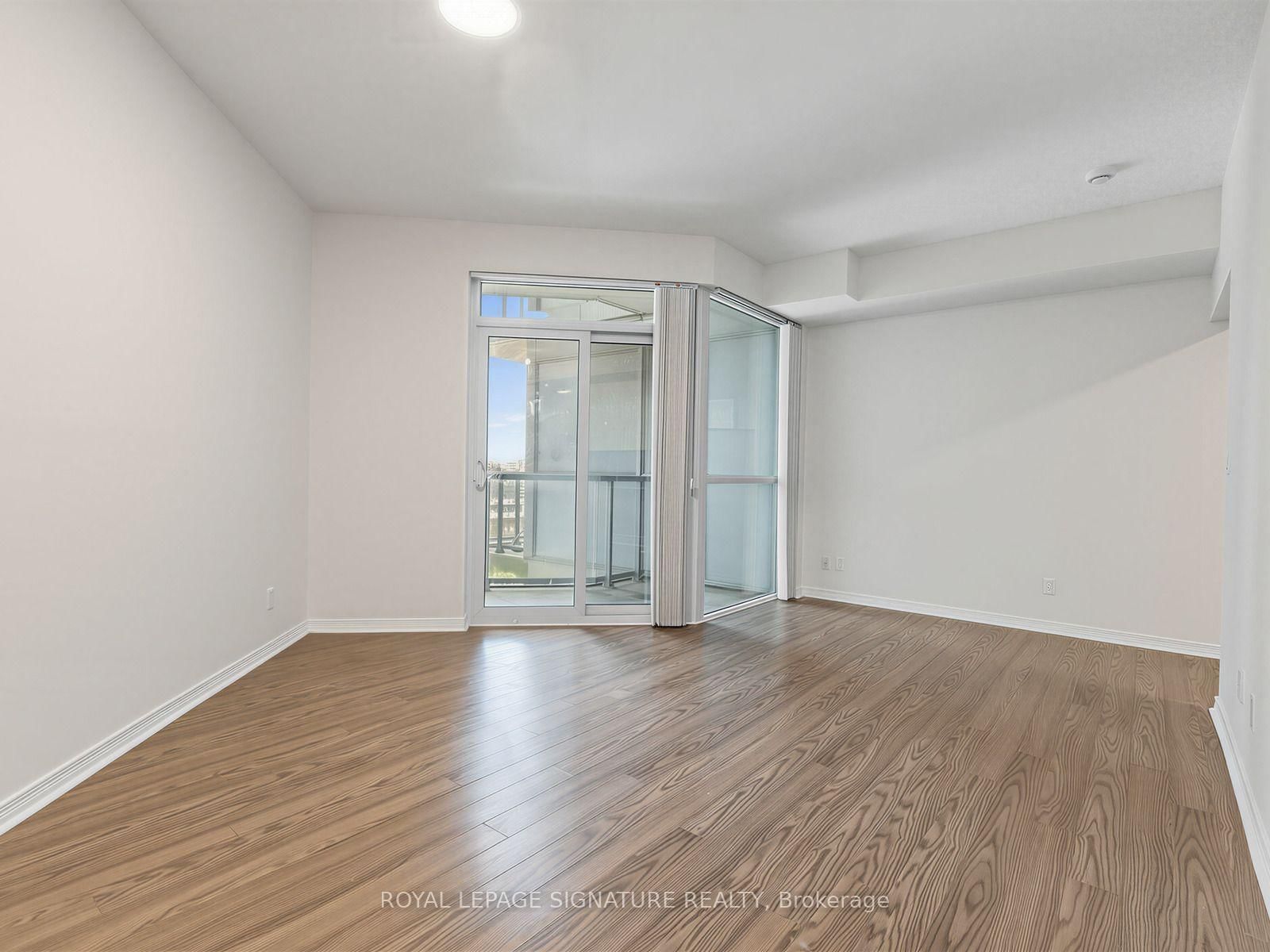 352 Front Street • #1411 • Toronto, ON photo 9