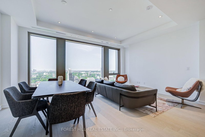 2202 - 1315 BAY Street
