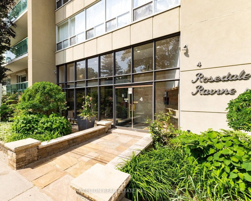 101 - 4 Sherbourne Street N