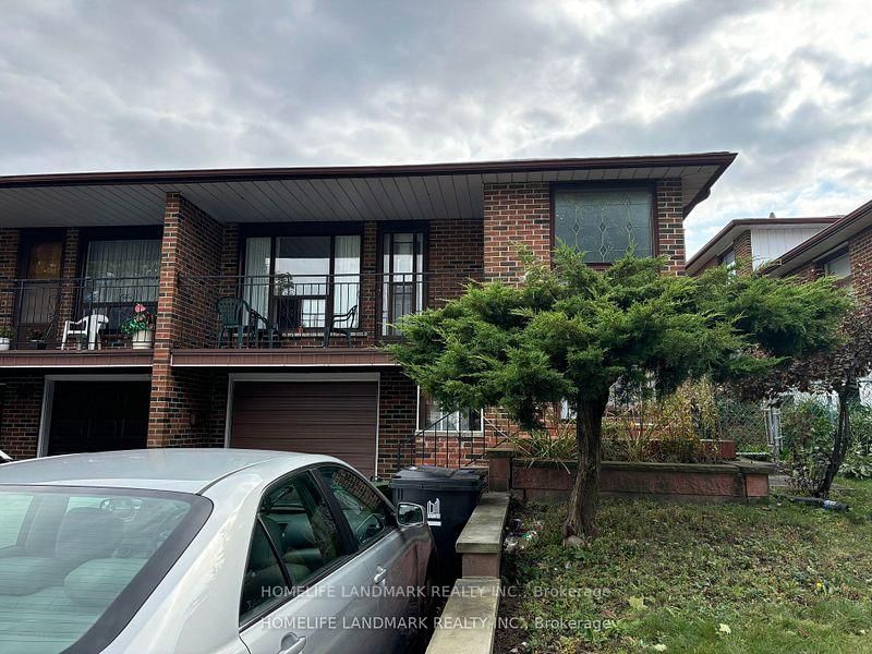 UPPER - 31 Pawnee Avenue
