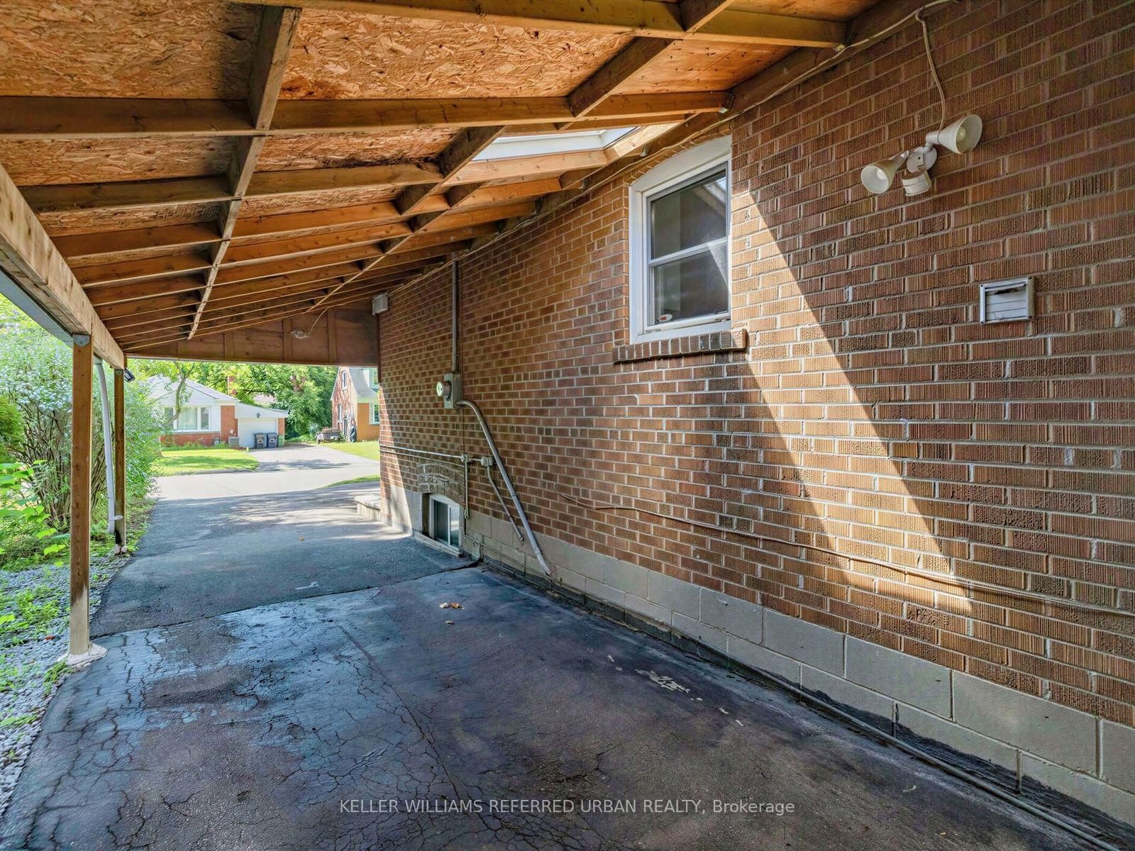 32 Granlea Road • Toronto, ON photo 18