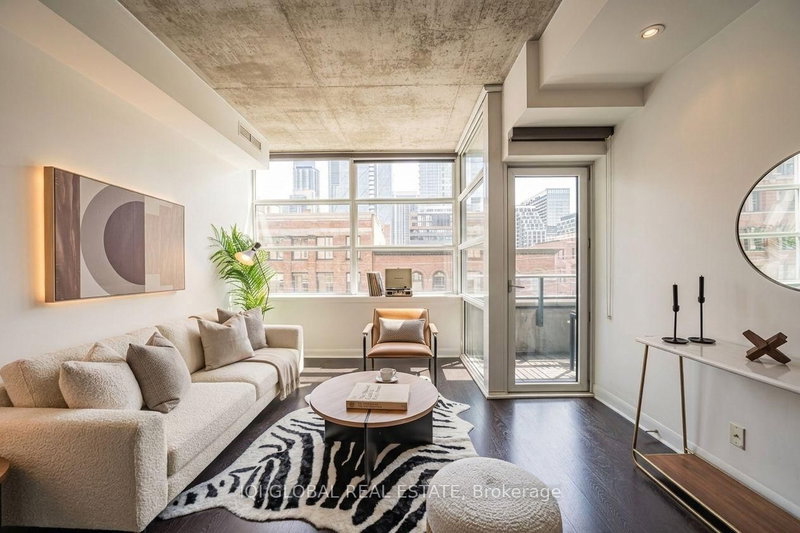 406 - 478 King Street W