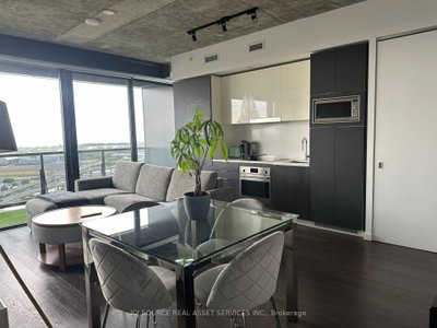 Condo for lease at 2407-170 Bayview Avenue, Toronto, Ontario, M5A 0M4 - Moss Park - MLS: C13638074