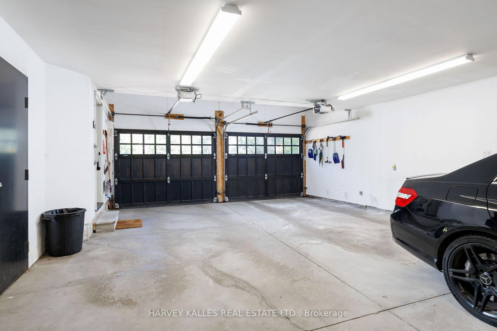 Listing Image 50