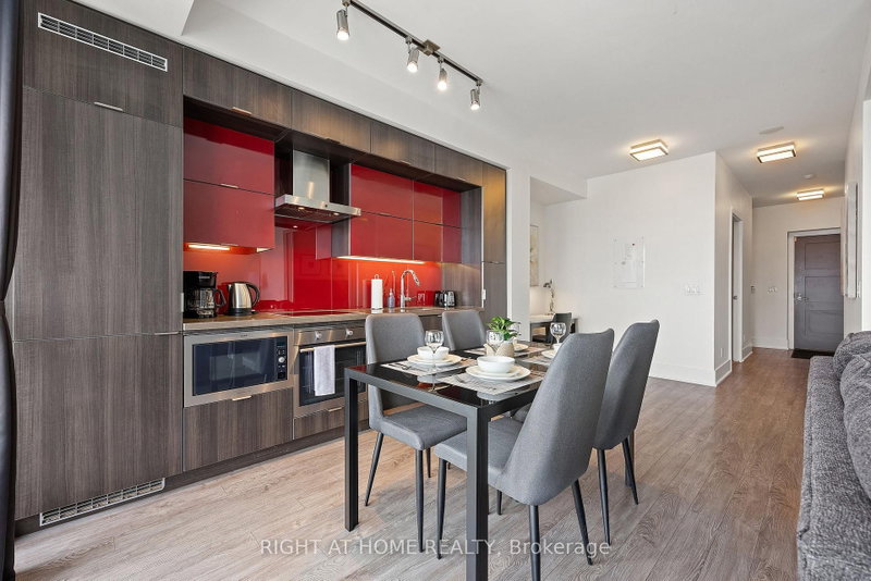 3903 - 300 front Street W